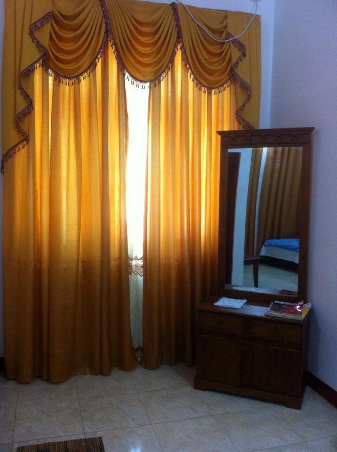 Hotel Blue Whale Jaffna Ngoại thất bức ảnh